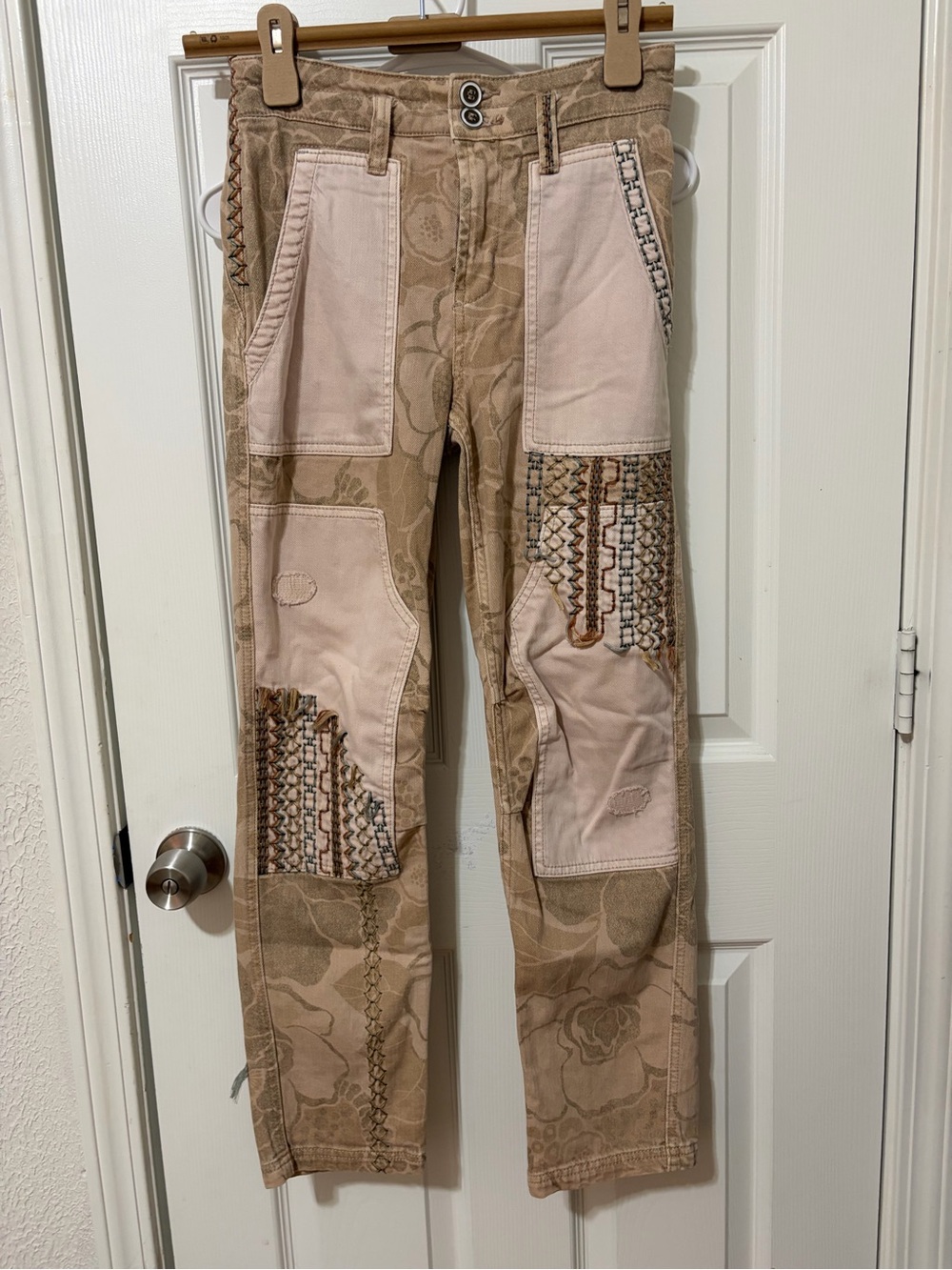 Anthropologie Pilcro The Camp Wenderer Patchwork Embellished Pants Bohemian 26 - Picture 3 of 16